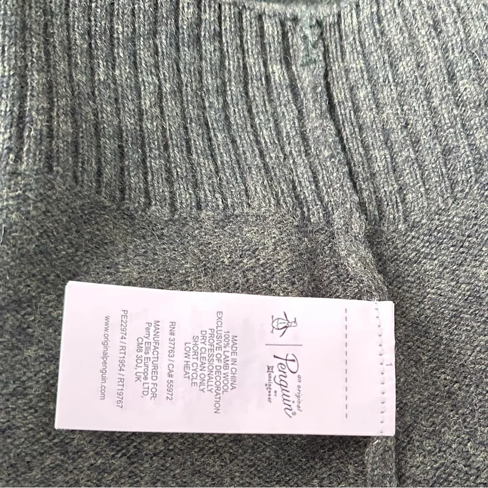 Original Penguin classic neck